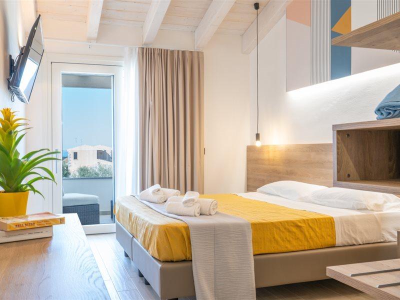 Horizon Hotel Badesi Ngoại thất bức ảnh