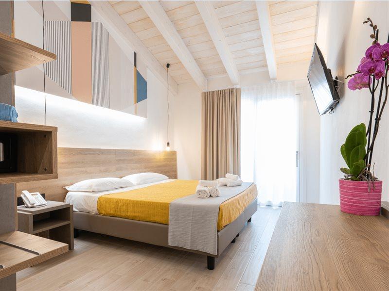 Horizon Hotel Badesi Ngoại thất bức ảnh