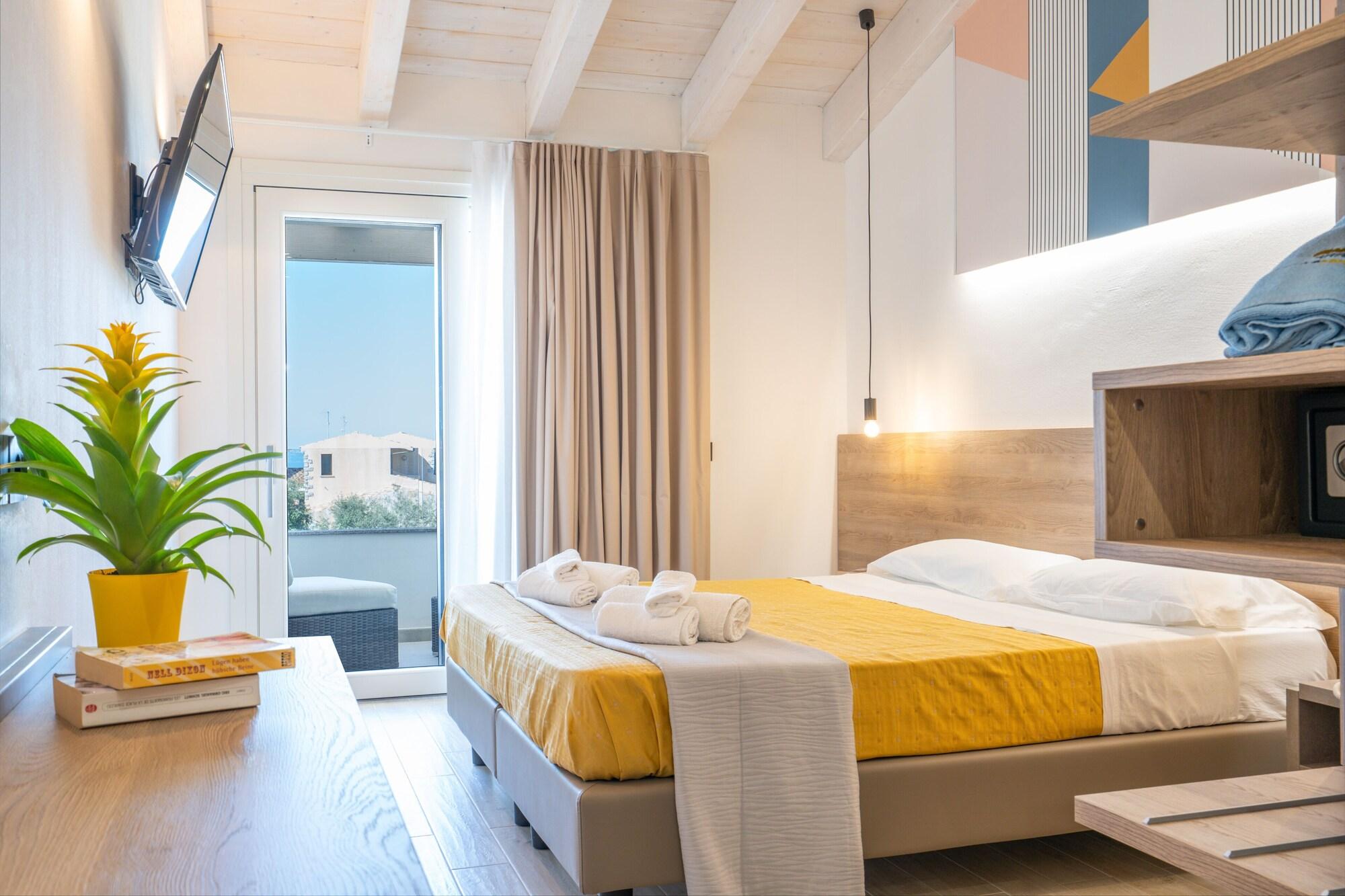 Horizon Hotel Badesi Ngoại thất bức ảnh